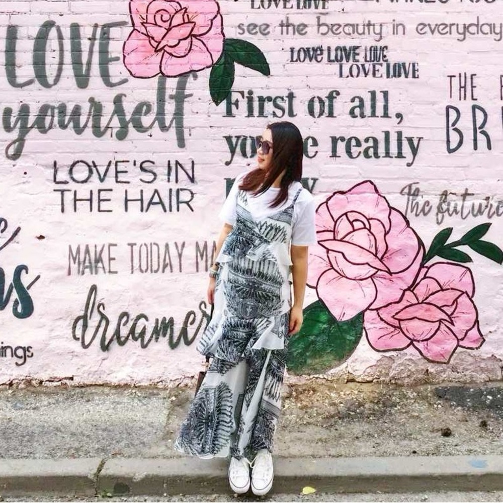 Chic Black and White Maxi Dress